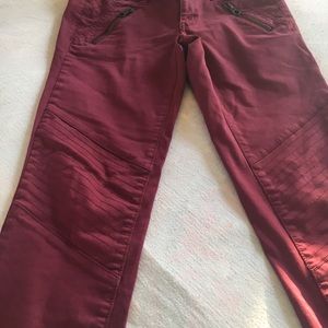 Cranberry AEO size 2 jeans